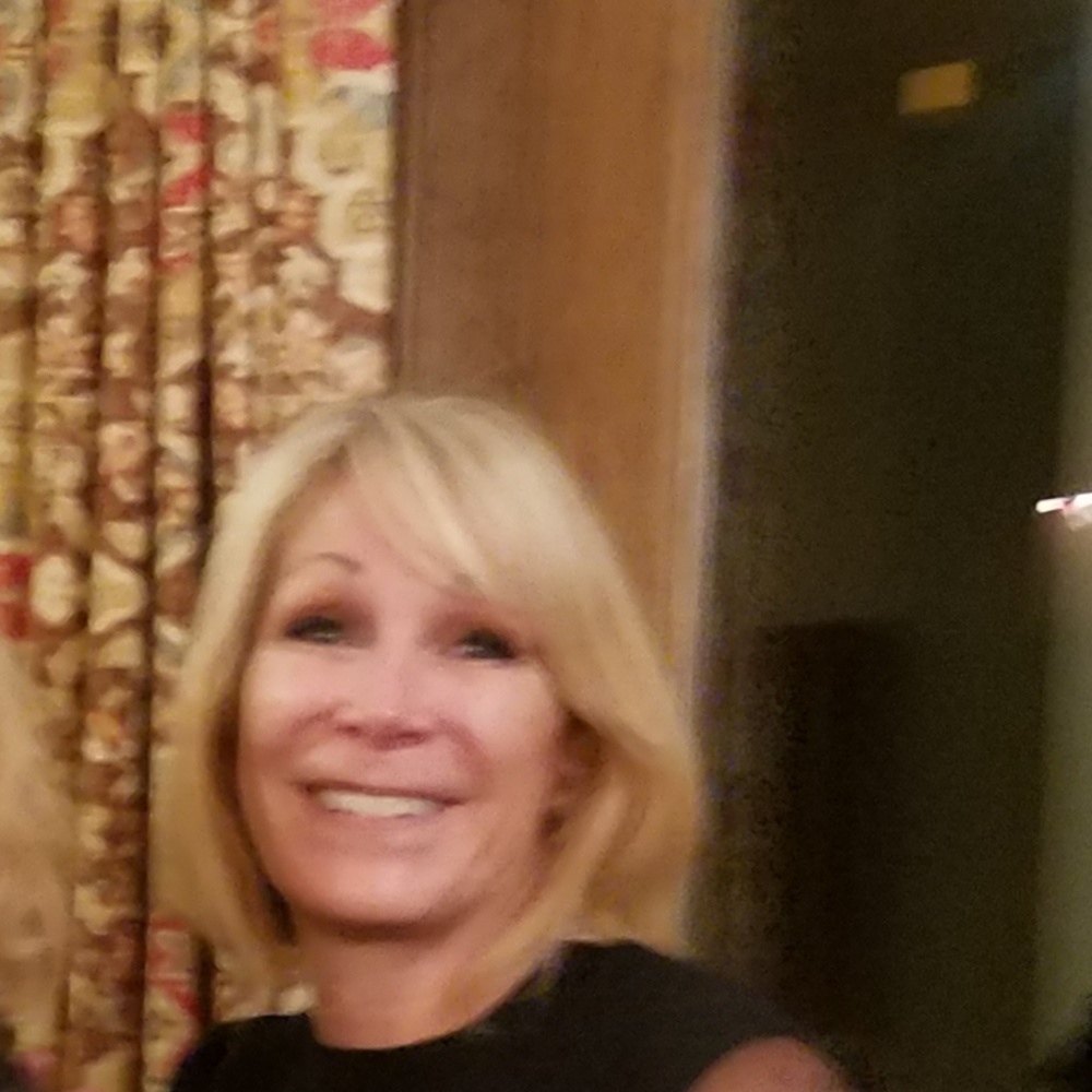 Meet your Posher, April